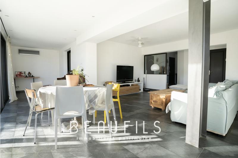 Villa - 173 m² - 6 pièces