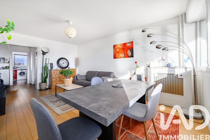 Appartement - 67 m² - 3 pièces