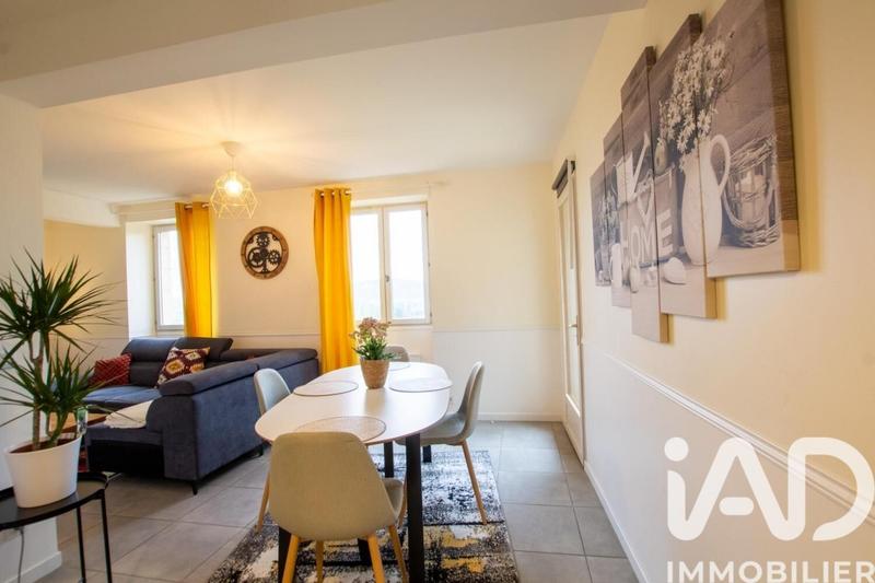 Maison - 265 m² - 13 pièces