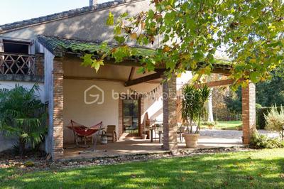 Maison ancienne - 213 m² - 7 pièces