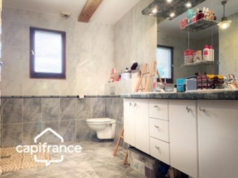 Maison - 180 m² - 8 pièces