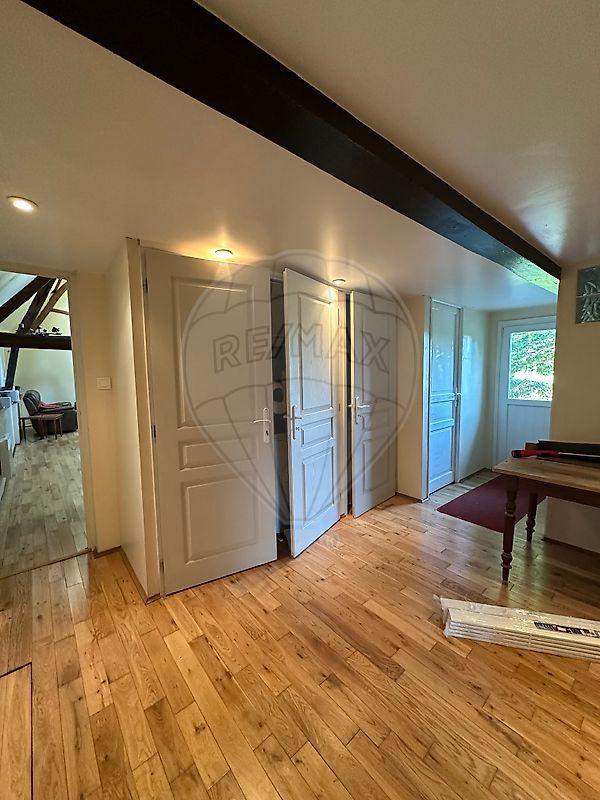 Maison - 155 m² - 6 pièces