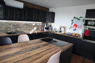 Maison - 175 m² - 5 pièces