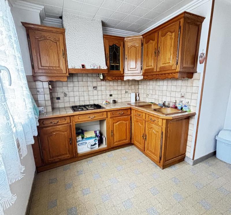 Maison - 94 m² - 4 pièces