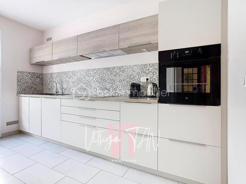 Maison - 159 m² - 5 pièces