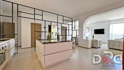 Appartement - 135 m² - 4 pièces