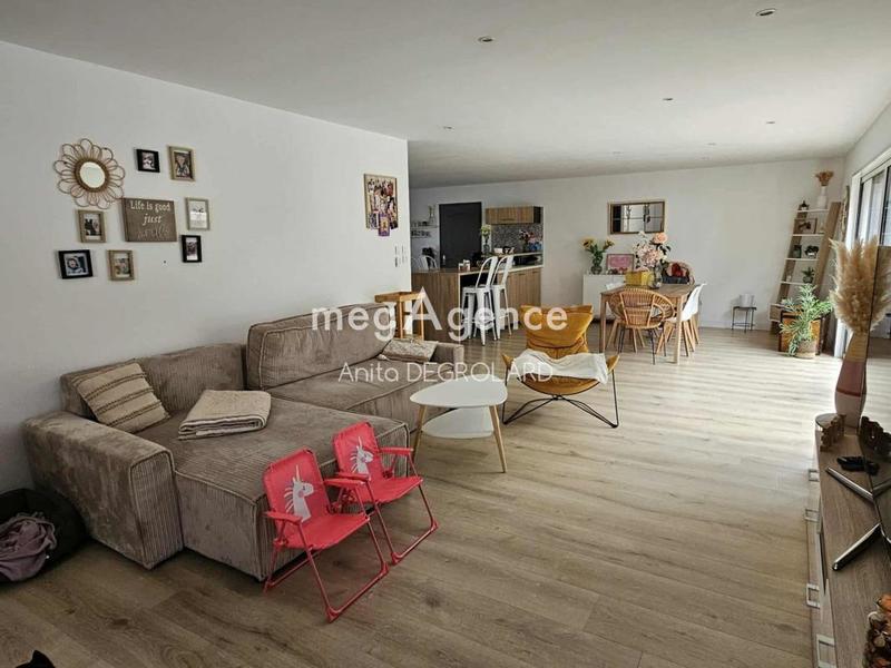 Maison - 145 m² - 5 pièces