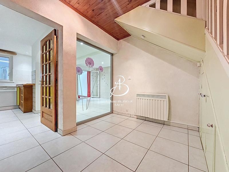 Maison - 104 m² - 5 pièces