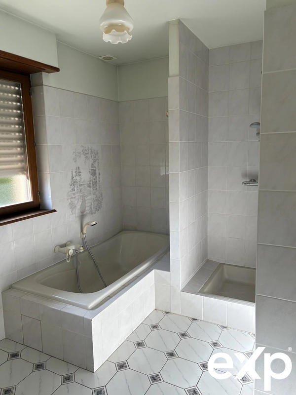 Maison - 152 m² - 7 pièces