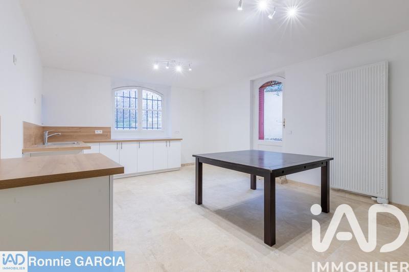 Maison - 210 m² - 8 pièces