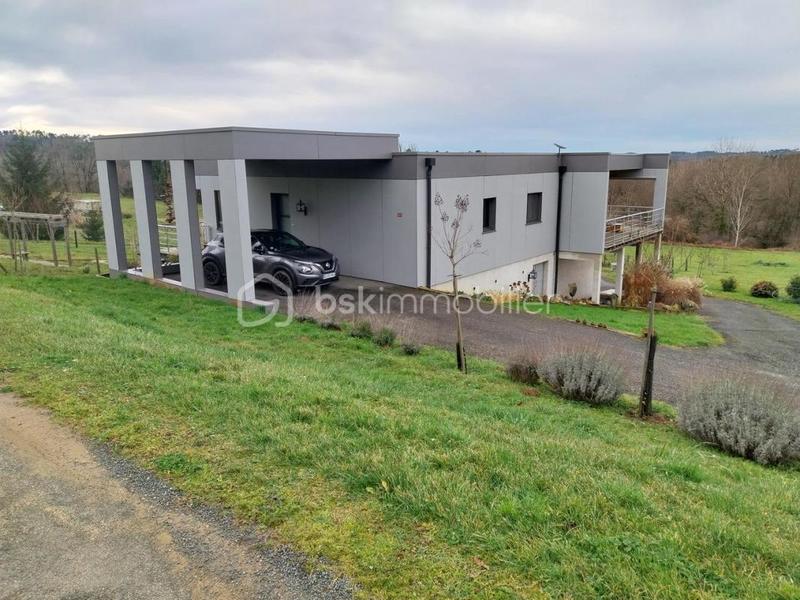 Maison - 135 m² - 4 pièces