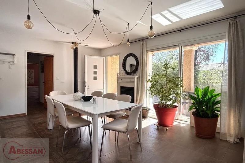 Maison - 160 m² - 7 pièces