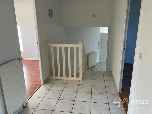 Maison - 122 m² - 5 pièces