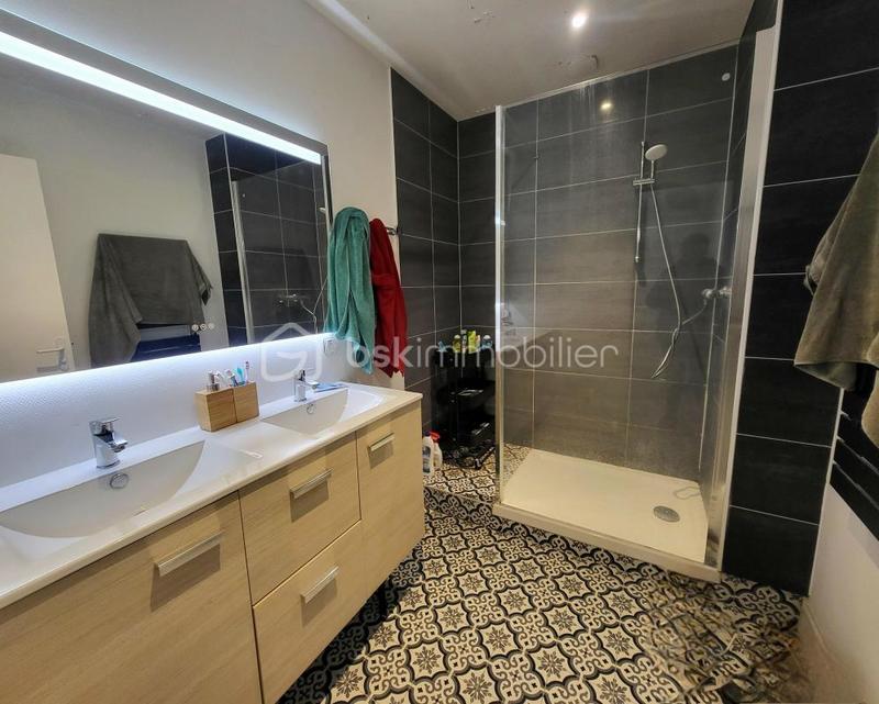 Maison - 123 m² - 6 pièces