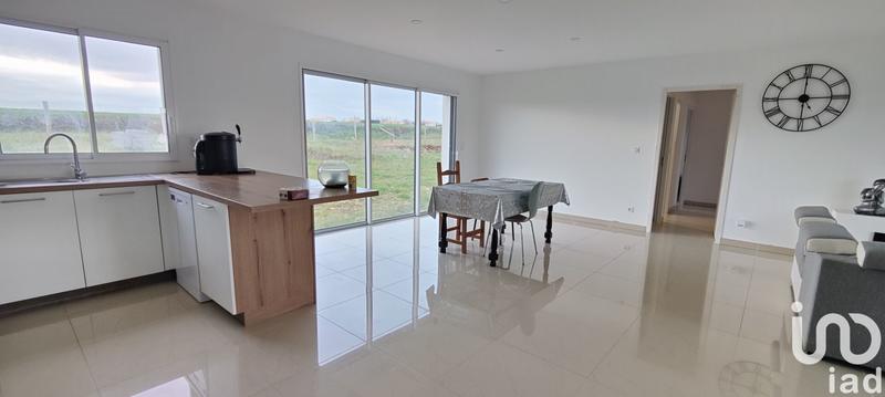 Maison - 97 m² - 5 pièces