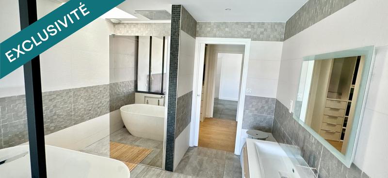 Maison - 161 m² - 5 pièces