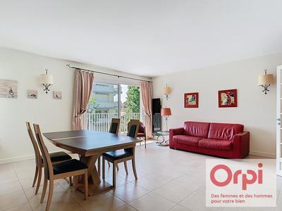 Appartement - 89 m² - 4 pièces