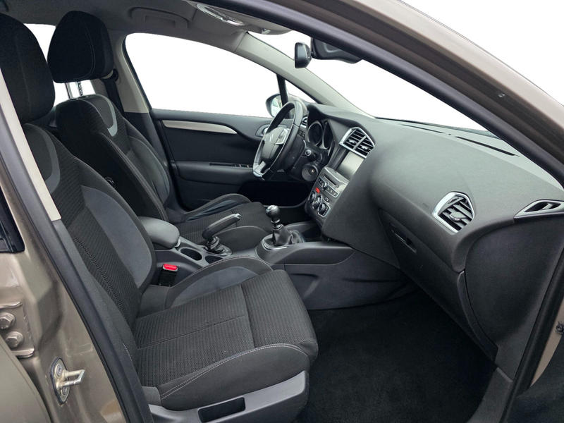 Citroen C4 - 1.6 Blue-Hdi 120 Cv Millenium