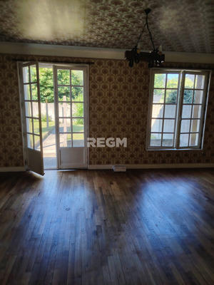 Maison de ville - 76 m² - 4 pièces