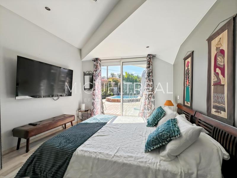 Maison - 155 m² - 5 pièces