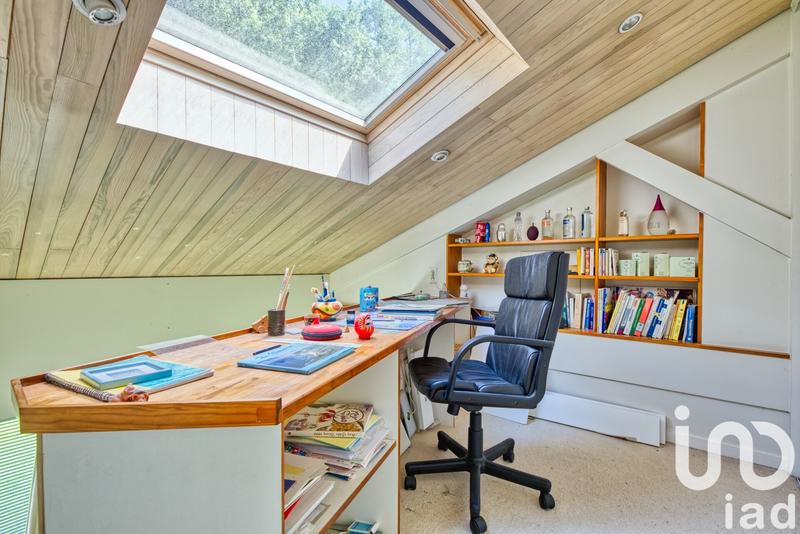 Maison - 220 m² - 5 pièces