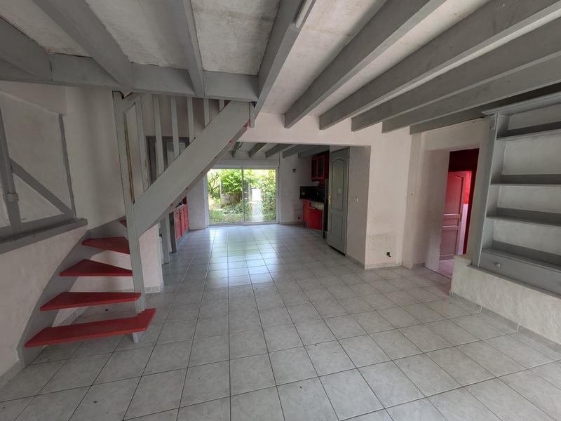 Propriété - 439 m² - 19 pièces