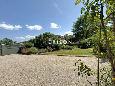 Maison ancienne - 167 m² - 8 pièces