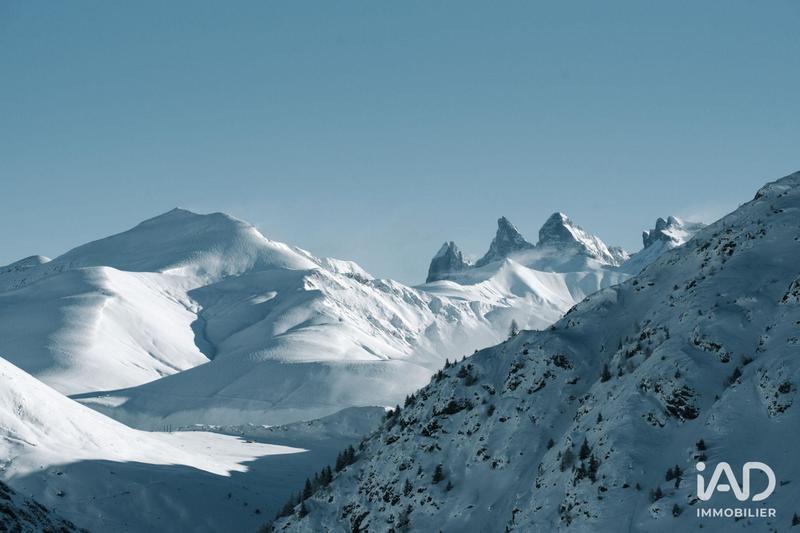 Appartement - 97 m² - 4 pièces