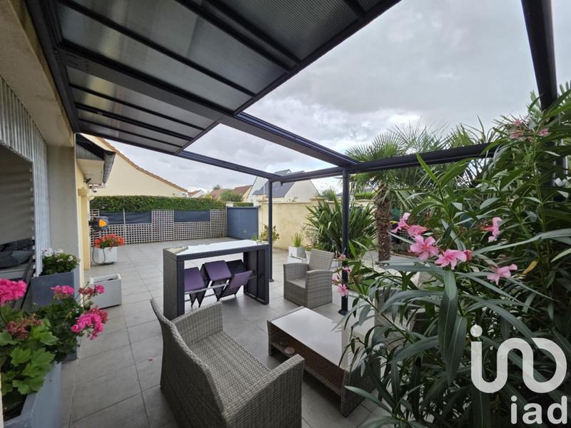 Maison - 181 m² - 8 pièces