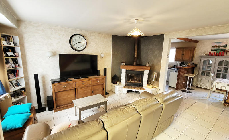 Maison - 104 m² - 6 pièces