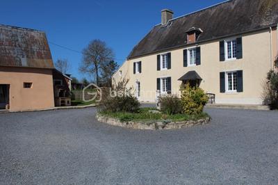 Maison de campagne - 209 m² - 7 pièces
