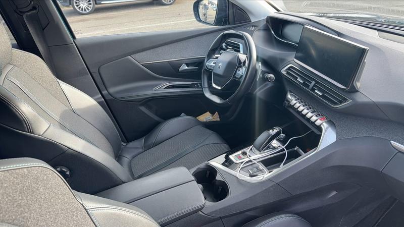 Peugeot 3008 II 1.6 Thp 225 Hybrid Eat8 Allure Pack