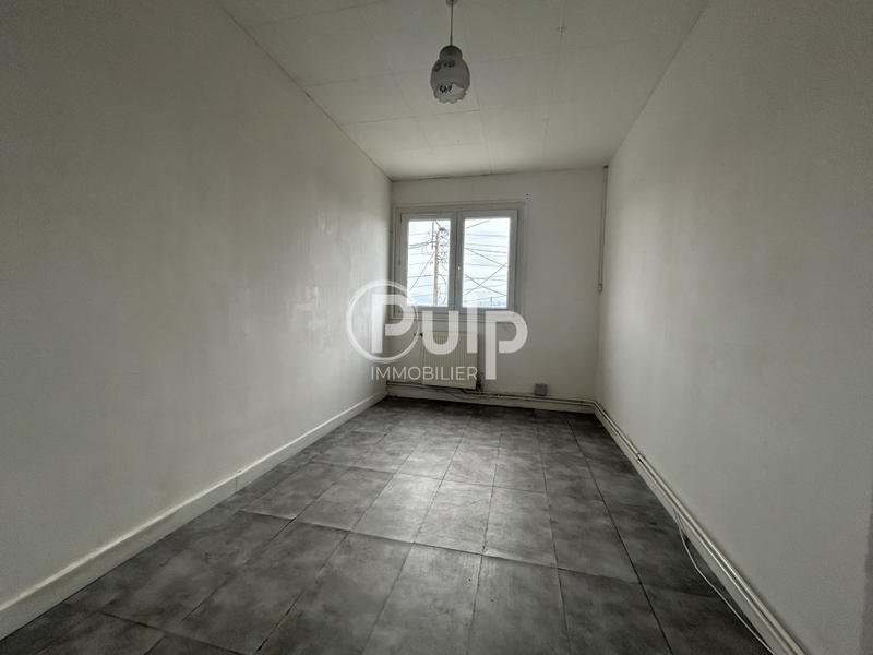 Maison - 82 m² - 5 pièces