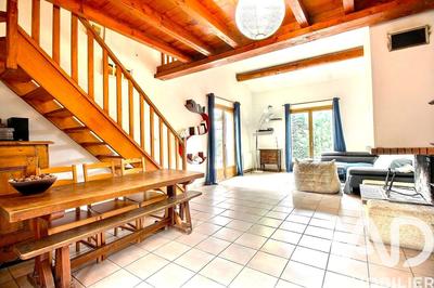 Maison - 125 m² - 5 pièces