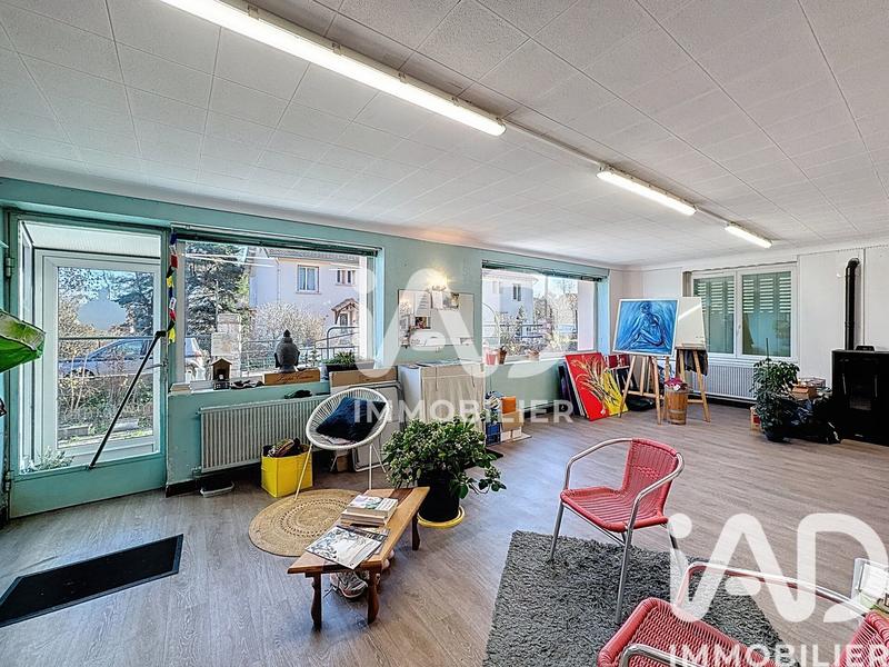 Maison - 170 m² - 8 pièces