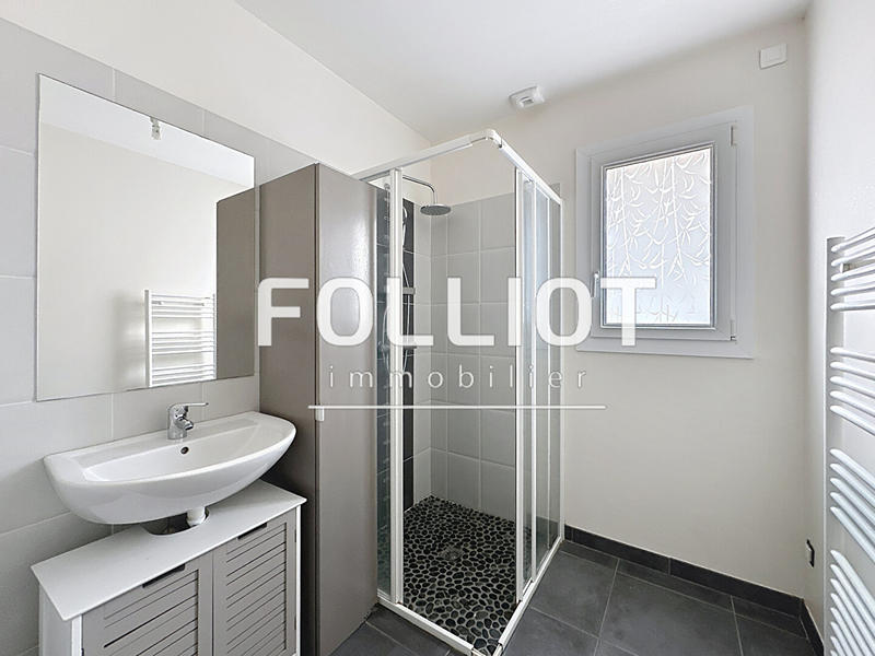 Maison - 104 m² - 5 pièces