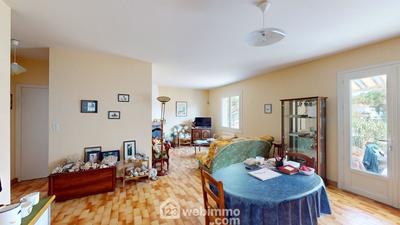 Maison - 85 m² - 3 pièces