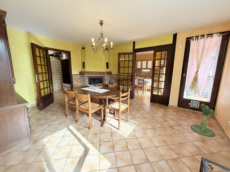 Appartement - 77 m² - 4 pièces