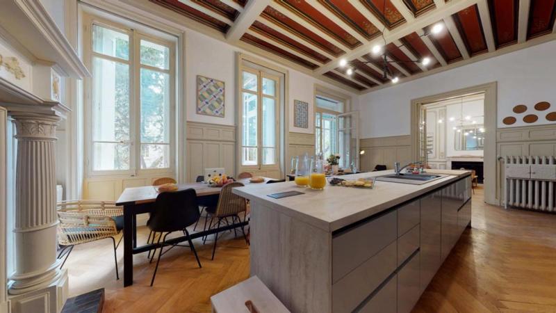 Chambre - 25 m² - 11 pièces