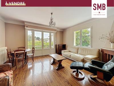 Maison - 94 m² - 4 pièces