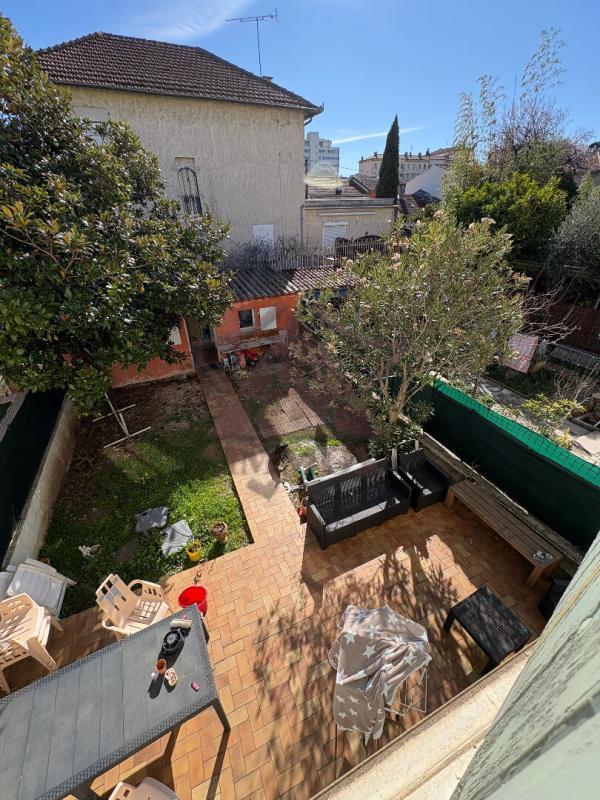 Maison - 88 m² - 5 pièces