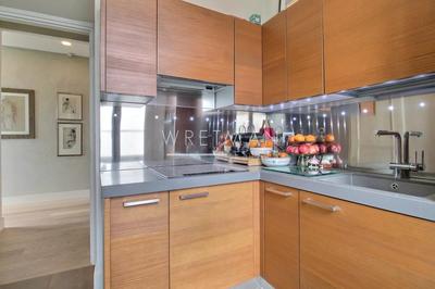 Appartement - 75 m² - 2 pièces