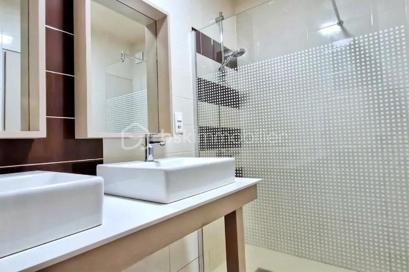 Longère - 122 m² - 7 pièces