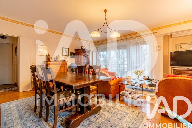 Appartement - 81 m² - 3 pièces