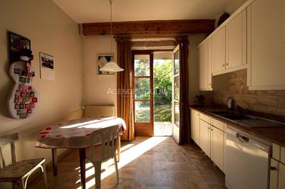 Maison - 244 m² - 8 pièces