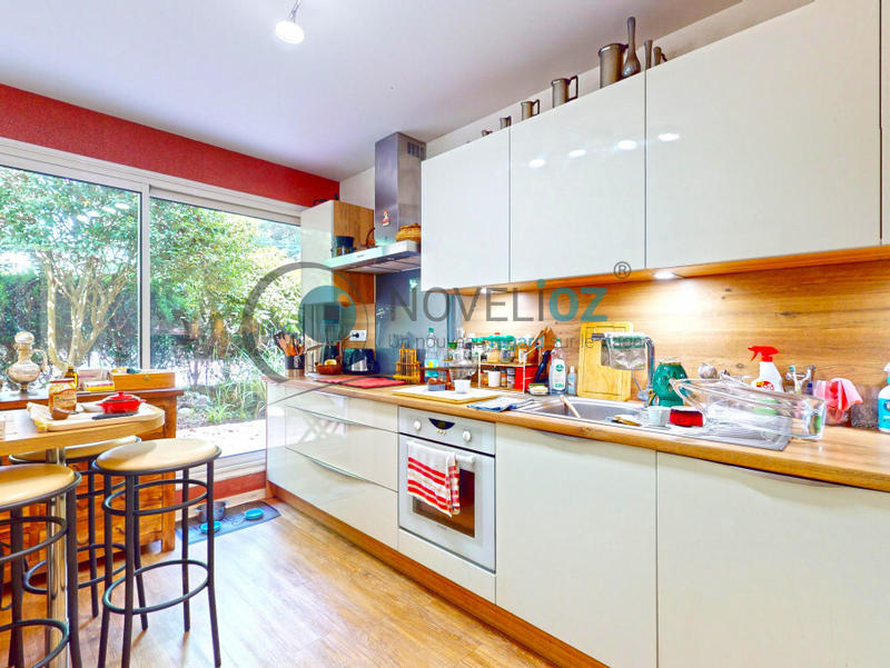 Viager - Appartement - 102 m² - 5 pièces