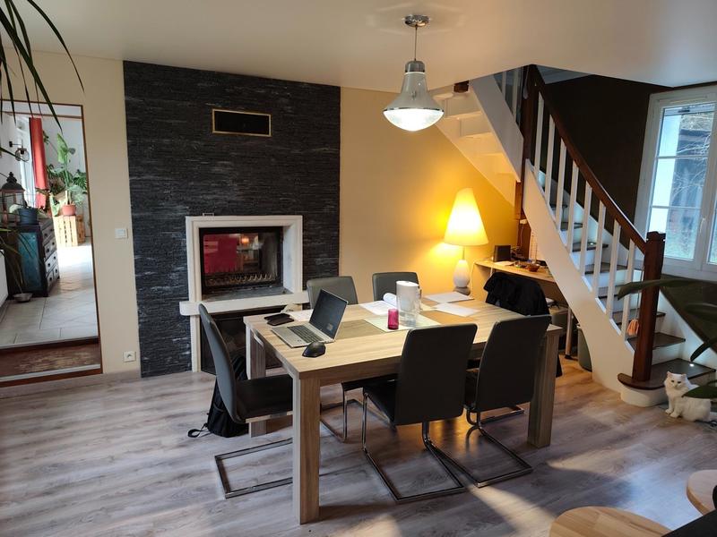 Maison - 145 m² - 6 pièces