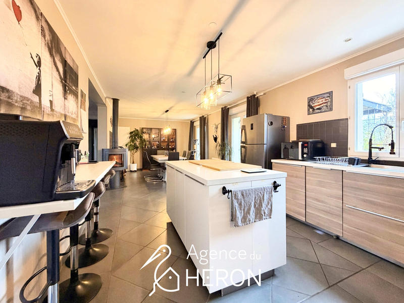 Maison - 153 m² - 6 pièces