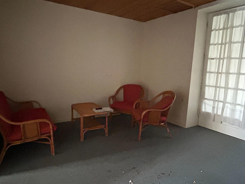 Immeuble - 8 pièces