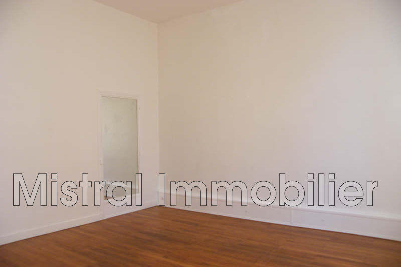 Appartement - 96 m² - 3 pièces